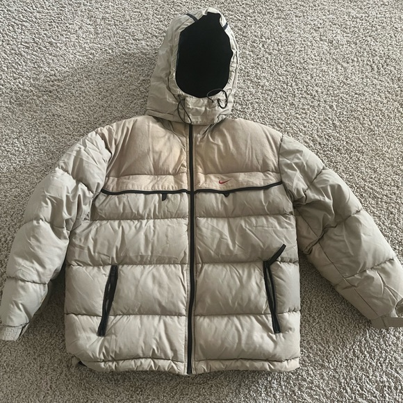 Nike X vintage puffer coat !
